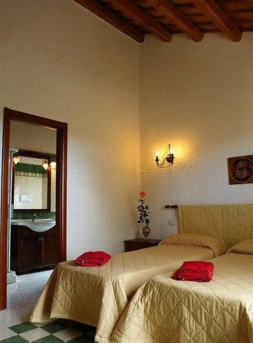 Agriturismo Valle Benuara Fulgatore 0*,